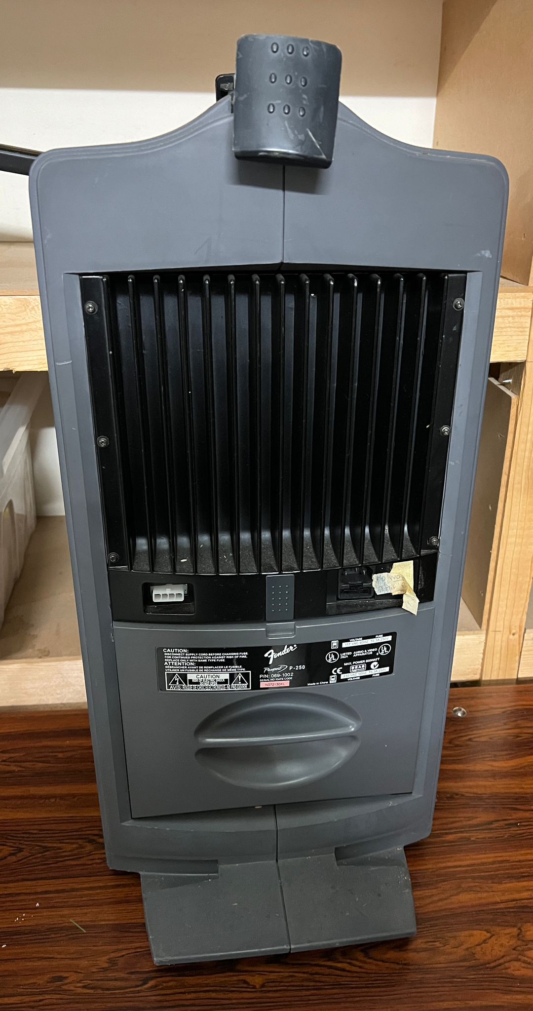 Fender passport P.250 portable Pa system (no leads, untested)