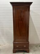 A single wardrobe on stand with string inlay (H195cm W77cm D65cm)