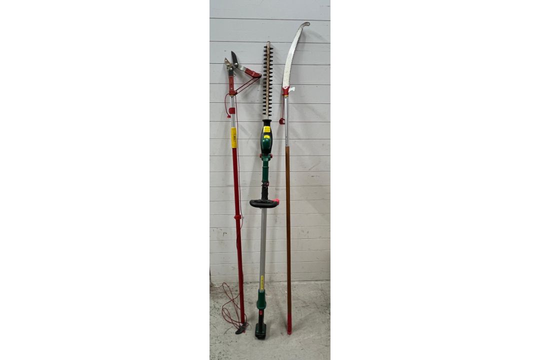 Three Telesco pique garden tools