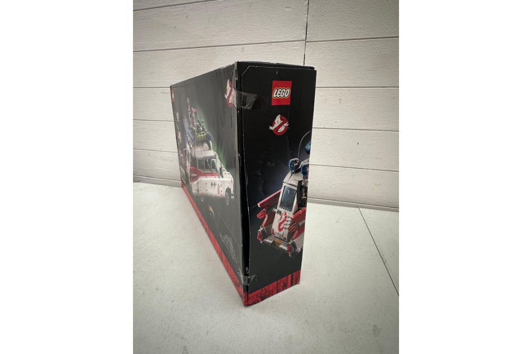 LEGO Ghostbusters Ecto-1 (Set 2352), 18+ edition, brand new with opened box. - Image 3 of 3