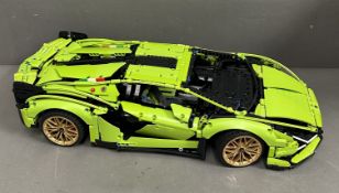 LEGO Technic 42115 Lamborghini Sian FKP 37 set pre built with original box