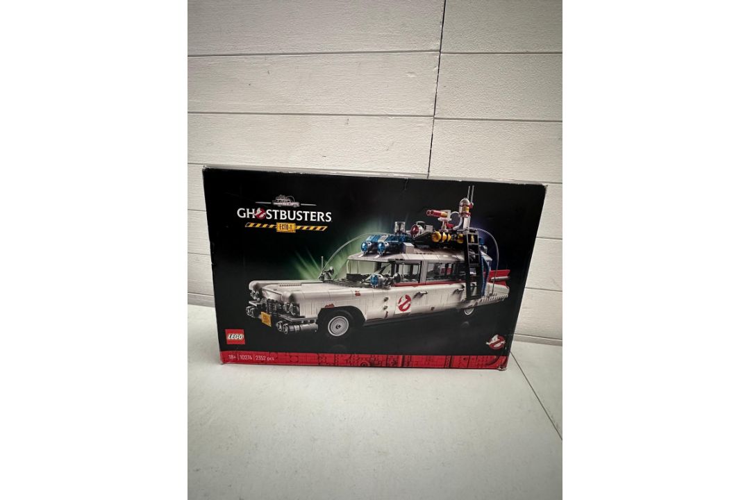 LEGO Ghostbusters Ecto-1 (Set 2352), 18+ edition, brand new with opened box. - Image 1 of 3