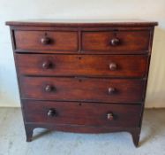 A mahogany two over three chest of drawers on splayed legs with bun handles AF (H106cm W103cm
