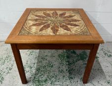 A mid-century tile topped side table (40cm x 51cm x 51cm)