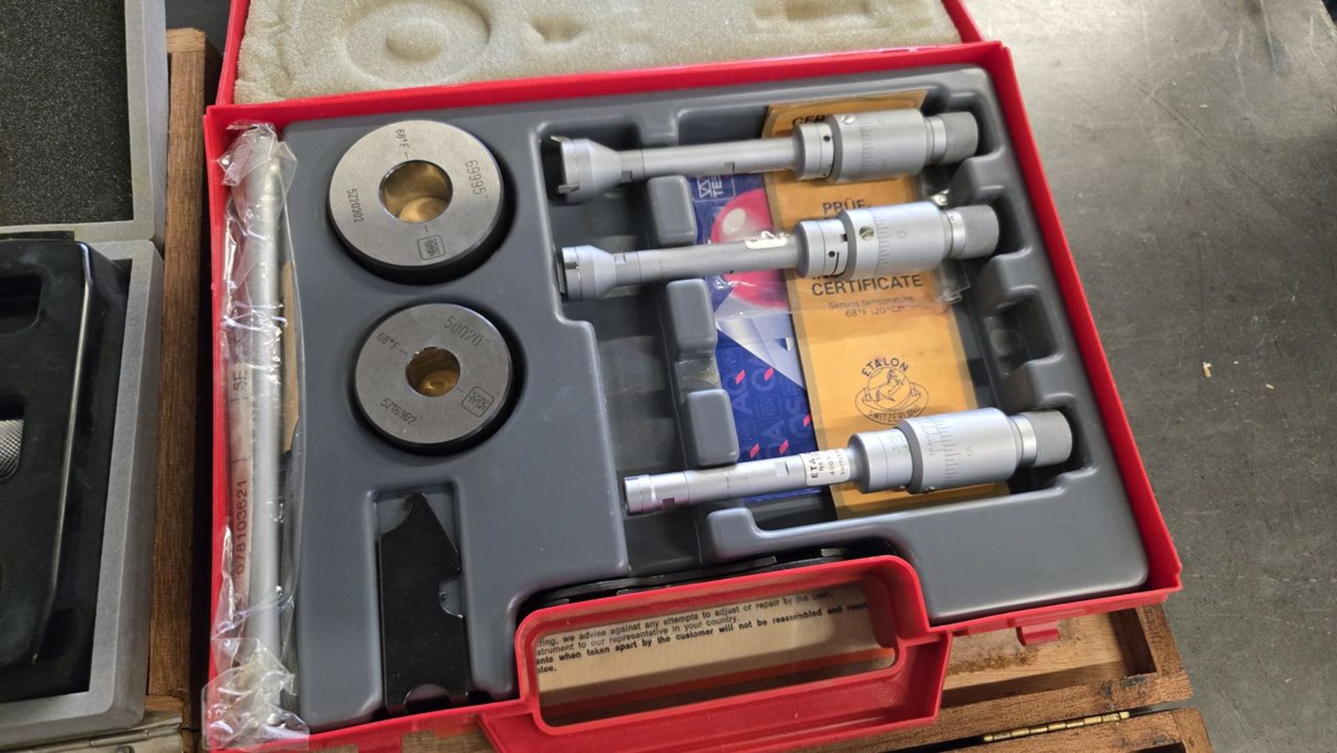 Lot – Etalon I.D. Micrometers; with Related Setting Standards and Masters, Cases - Image 4 of 6