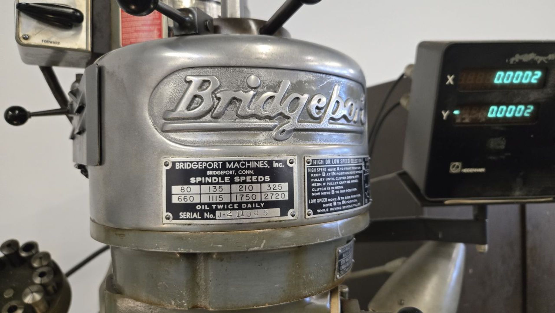 Bridgeport 1-HP Vertical Milling Machine, S/N: 12BR199677; with Heidenhain 2-Axis Digital Read- - Image 6 of 12