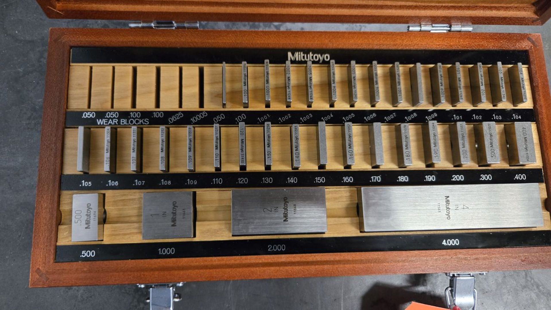 Lot – Mitutoyo Grade 1 Code No. 516-423-26 Gauge (Wear) Block Set, S/N: 1200391; Set No. BE4-36-1A/ - Image 2 of 4