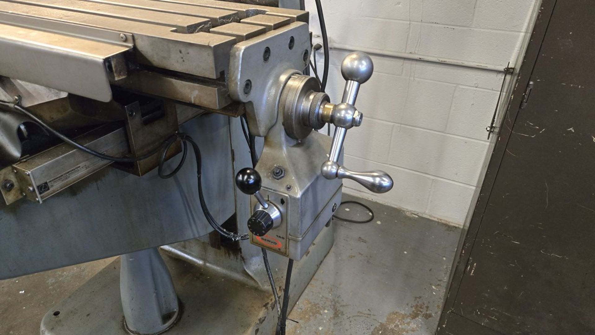Bridgeport 1-HP Vertical Milling Machine, S/N: 12BR199677; with Heidenhain 2-Axis Digital Read- - Image 8 of 12