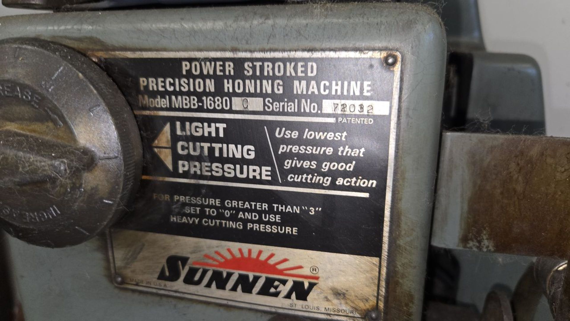 Sunnen Model MBB-1680 C Power Stroked Precision Honing Machine, S/N: 72032; - Image 6 of 7