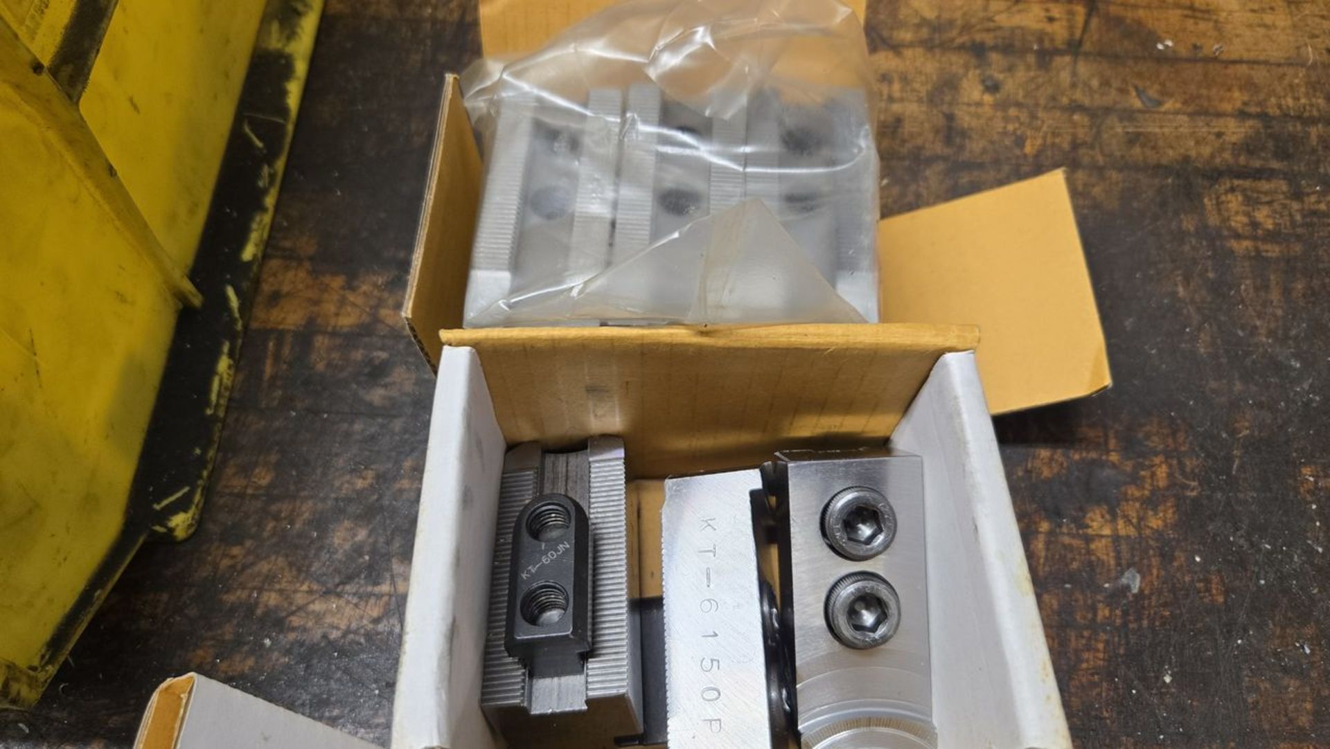Lot - Chuck Jaws; - Image 3 of 3