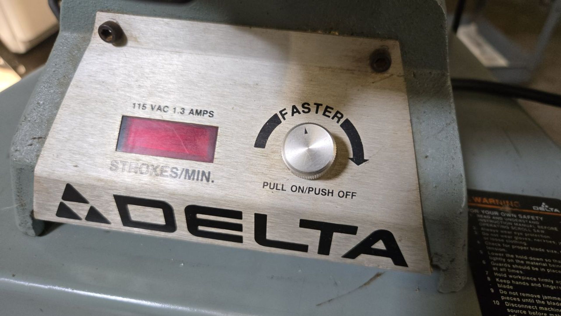Delta Cat. No. 40-601 Bench-Top Scroll Saw, S/N: S6L52571; 115-VAC, 1.3 Amps, with Stand - Image 5 of 5