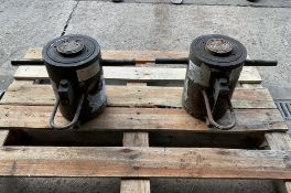 2x HD Hydraulic Bottle Jacks from MOD