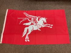 PARACHUTE REGT. Pegasus Crest Only Flag - 5ft x 3ft with Metal Eyelets.
