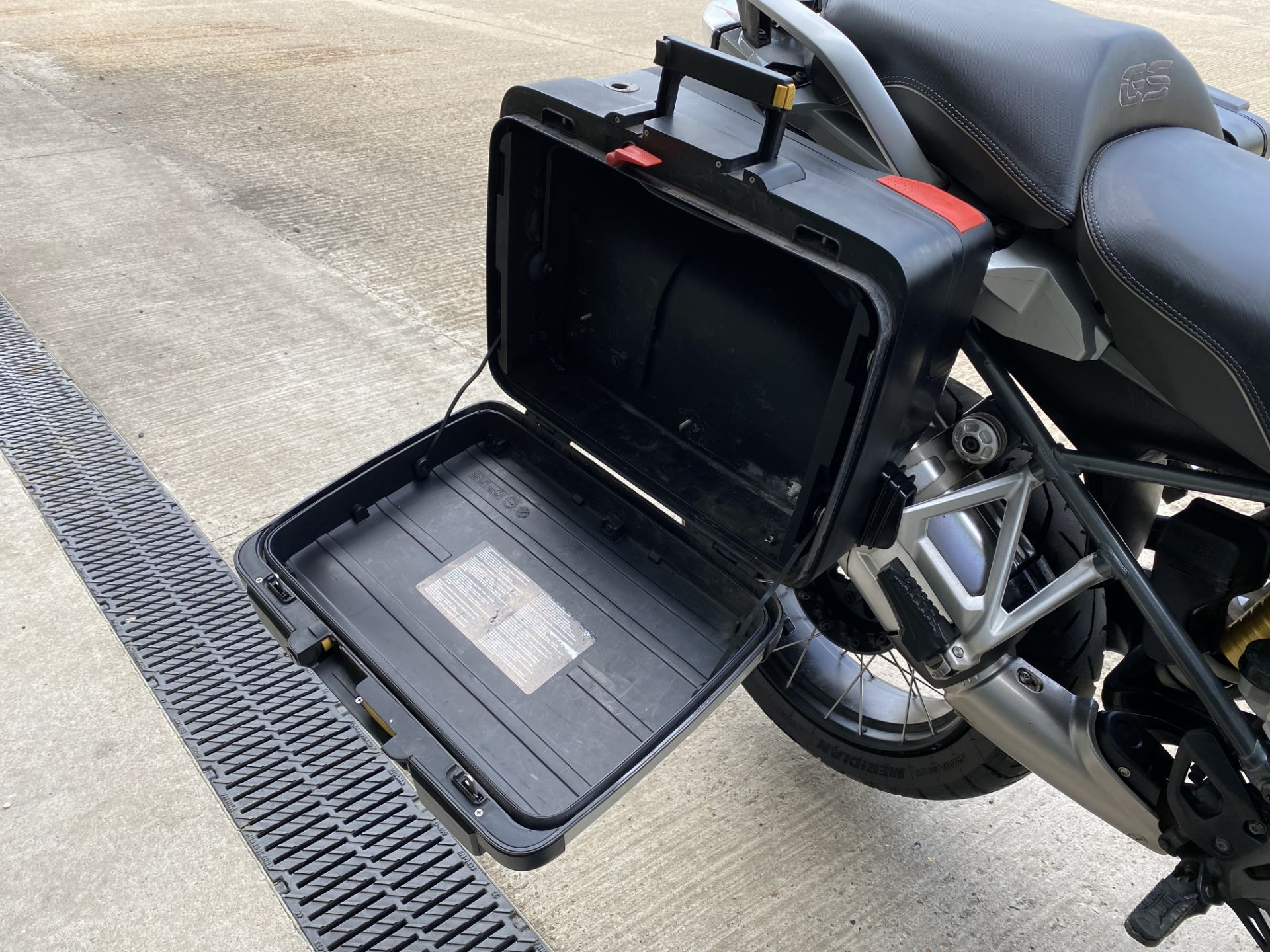 2016 BMW R1200 GS Motorcycle, low miles! - Image 25 of 45