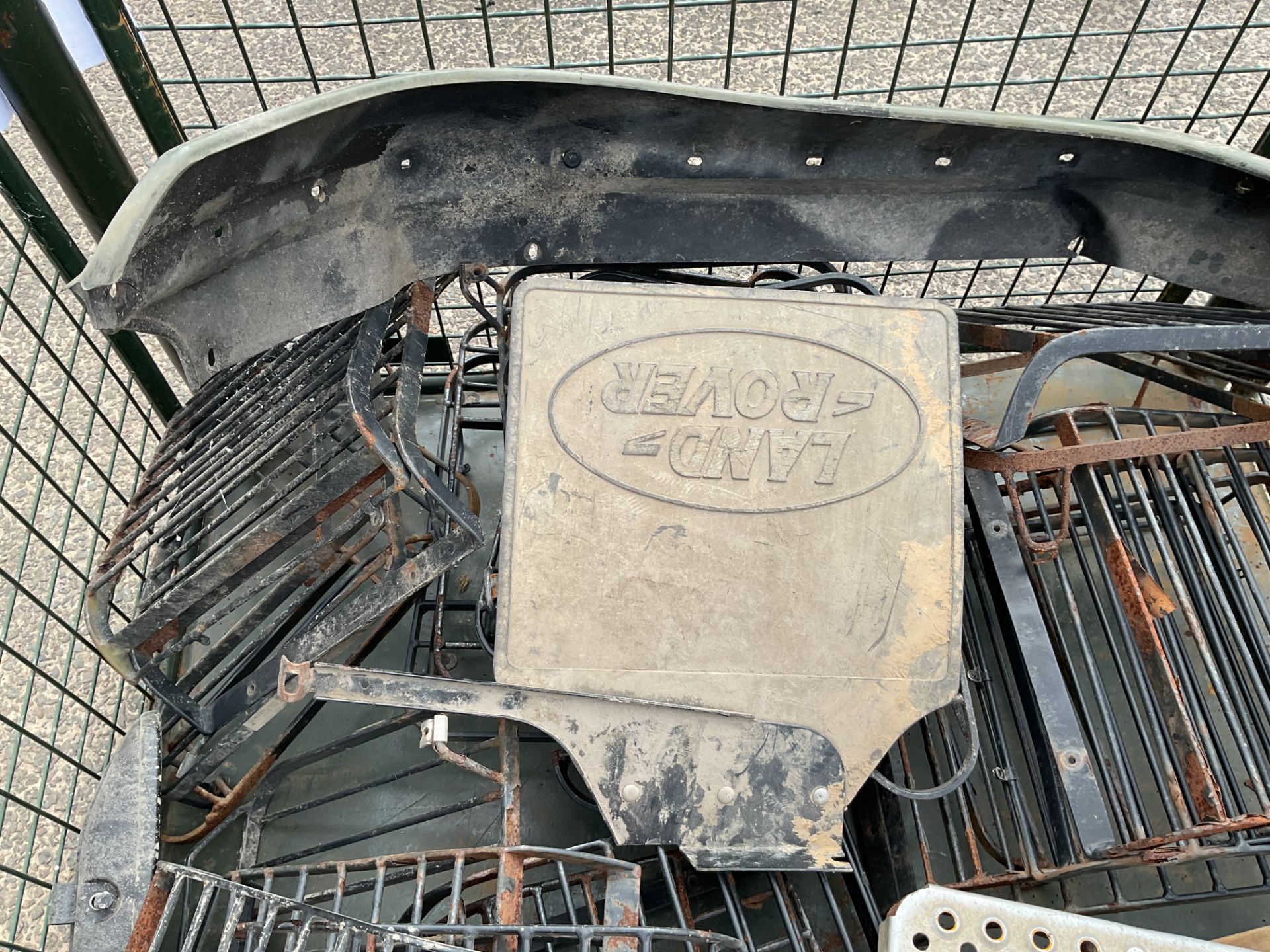 1x Stillage of Land Rover Spares, 30 Light Covers, Wing Cover, Mud Flap etc - Image 4 of 4