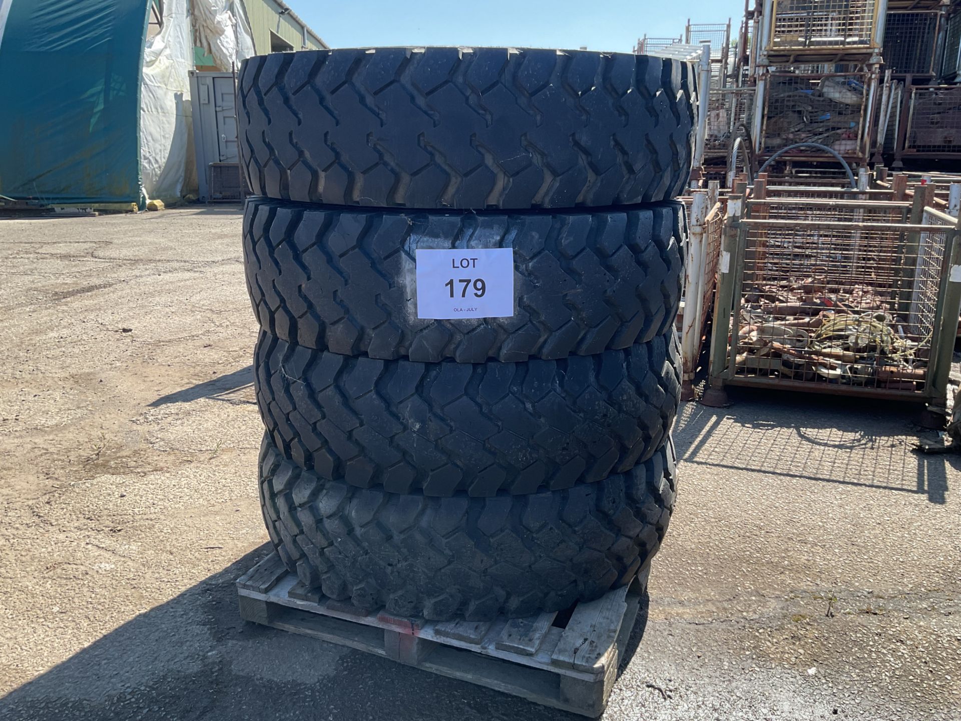 4x Continental HCS 14.00 R20 22PR Used Tyres as used on MAN, Scammel. Bedford TM etc