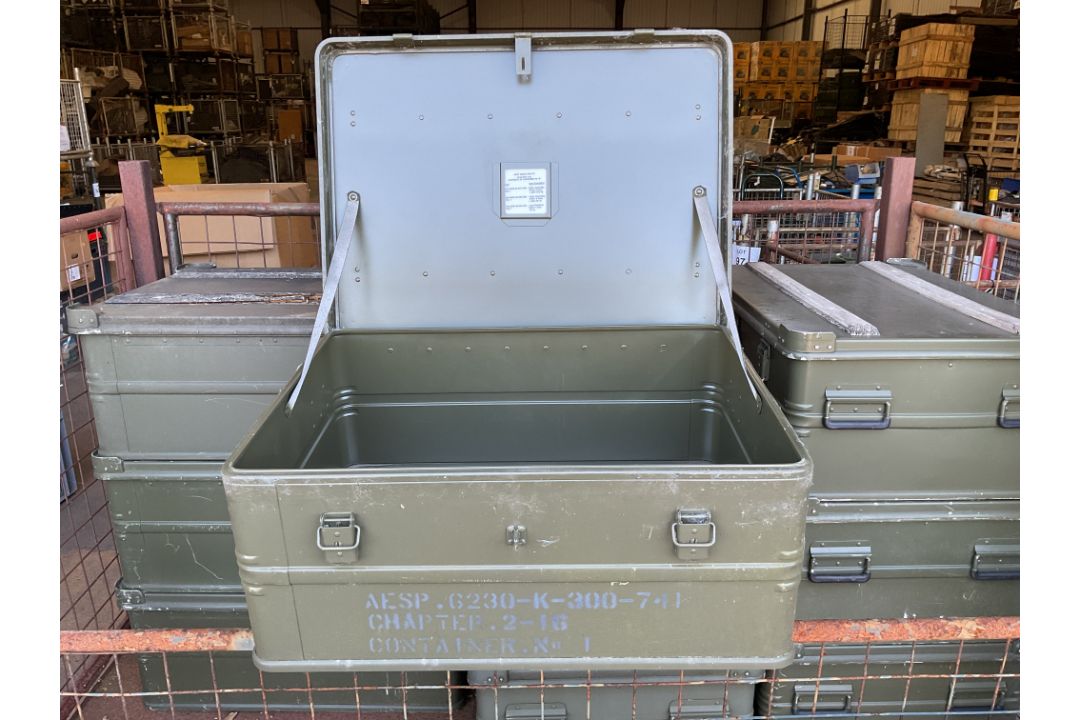 Aluminium Zarges Type Stacking Waterproof Transit Case lockable with handles, MoD - Image 1 of 7