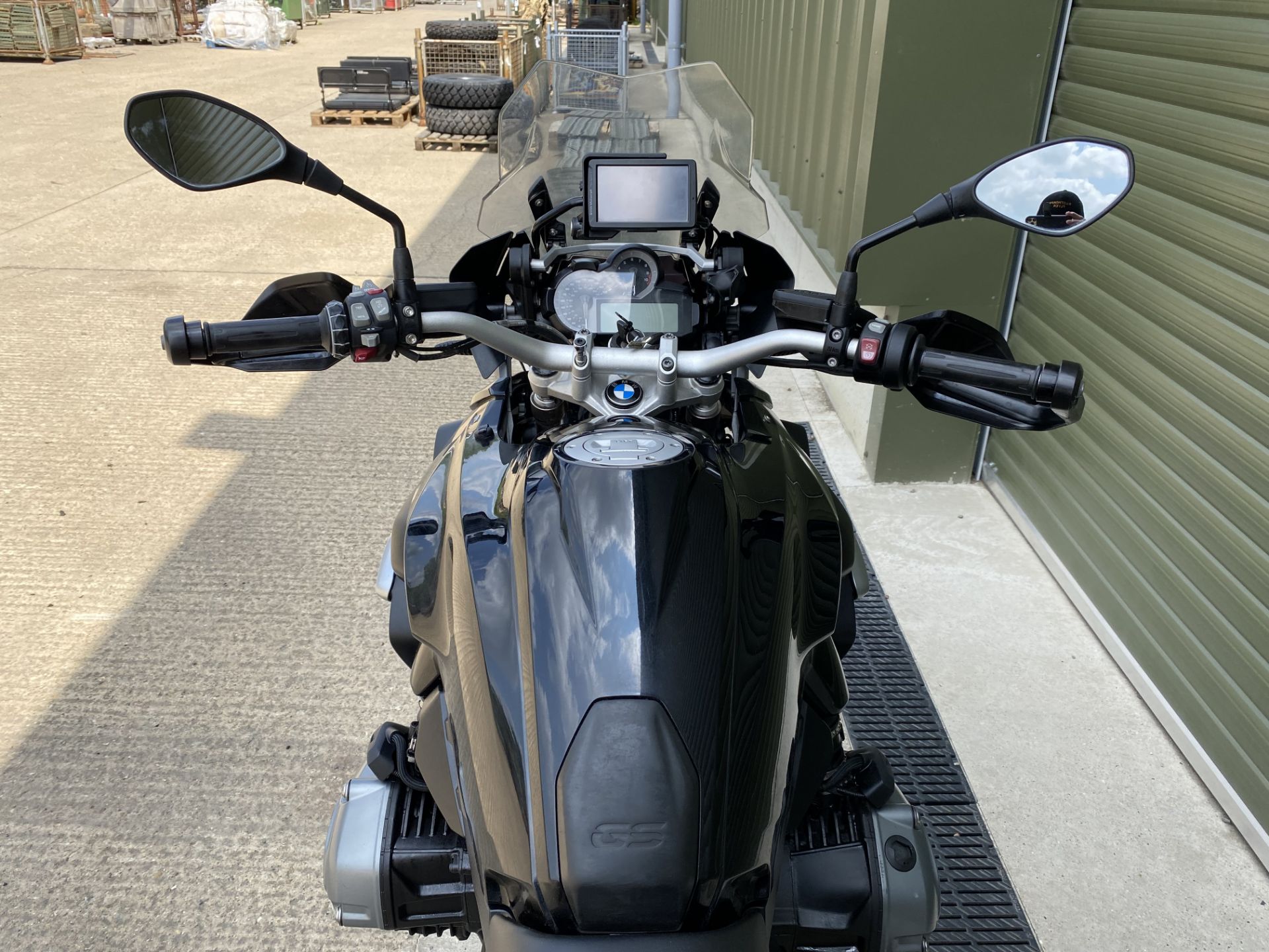 2016 BMW R1200 GS Motorcycle, low miles! - Image 11 of 45