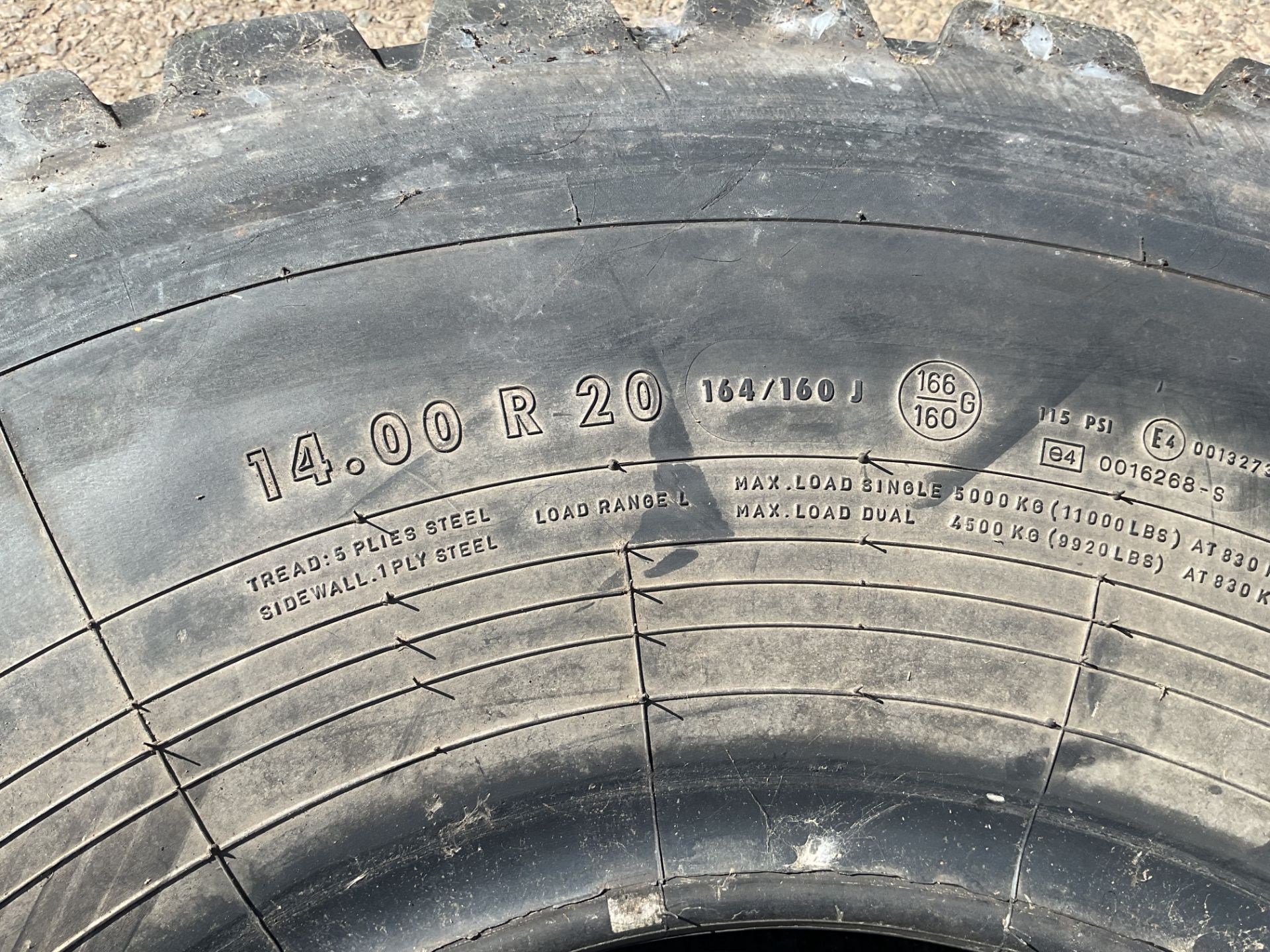 4x Continental HCS 14.00 R20 22PR Used Tyres as used on MAN, Scammel. Bedford TM etc - Image 3 of 7