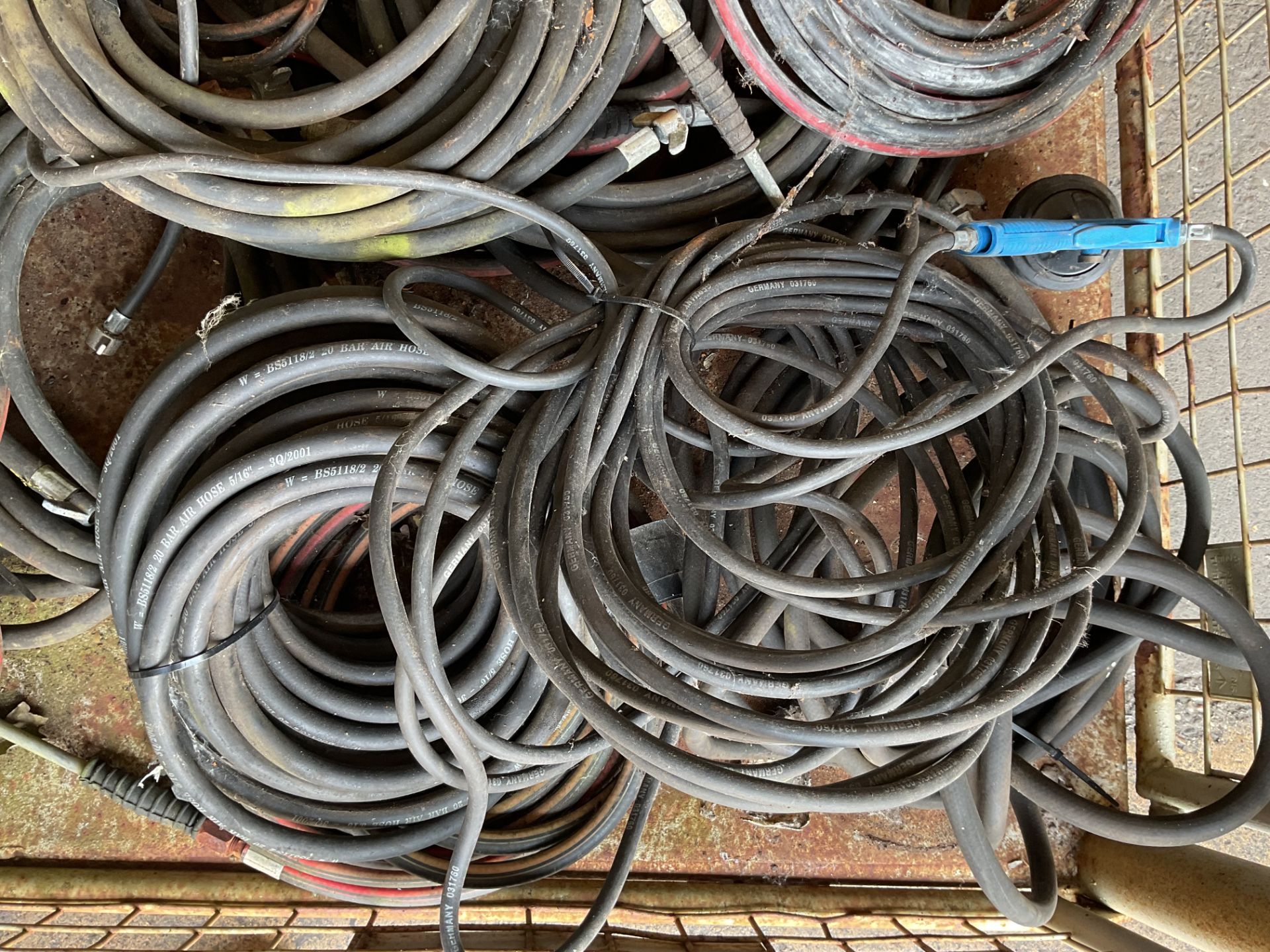 16x Tyre Inflator Air Lines, from MOD - Image 2 of 4