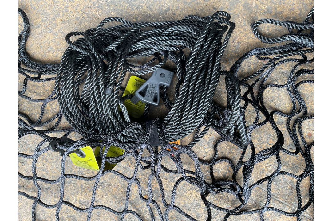 2x Land Rover etc Cargo Cover Nets for Vehicles, 4x4's, Trailers etc, from MOD - Image 2 of 6