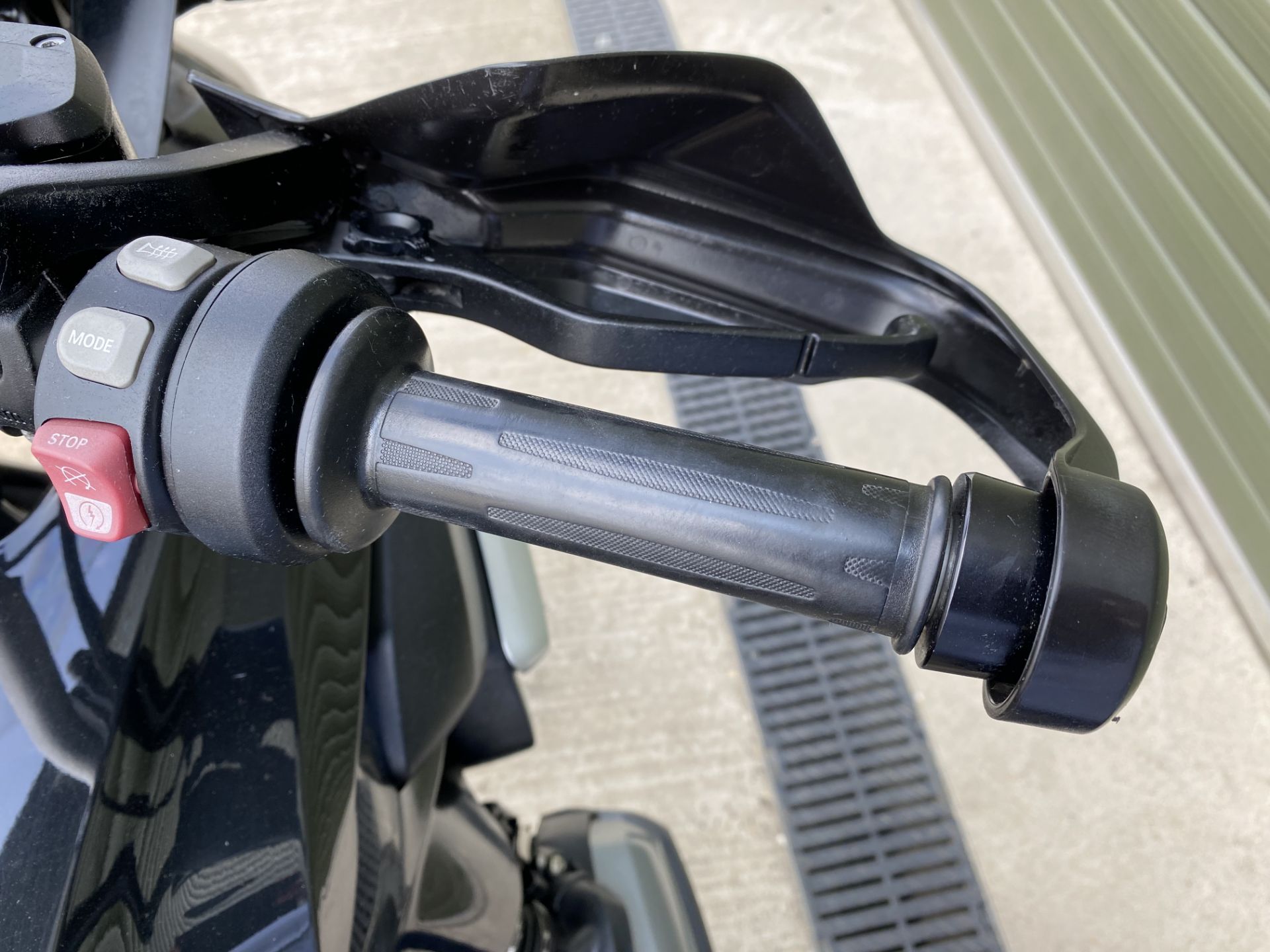 2016 BMW R1200 GS Motorcycle, low miles! - Image 18 of 45