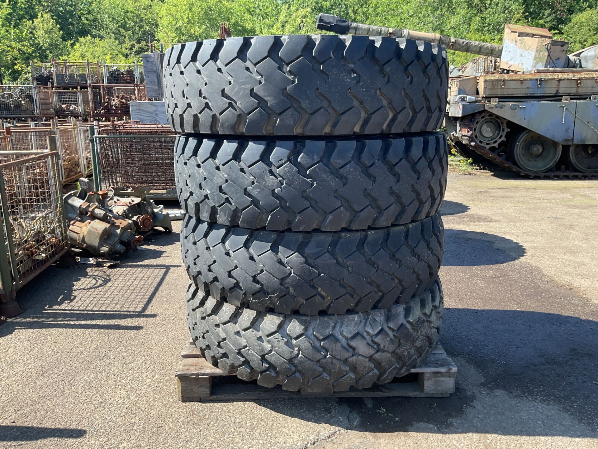 4x Continental HCS 14.00 R20 22PR Used Tyres as used on MAN, Scammel. Bedford TM etc - Image 7 of 7