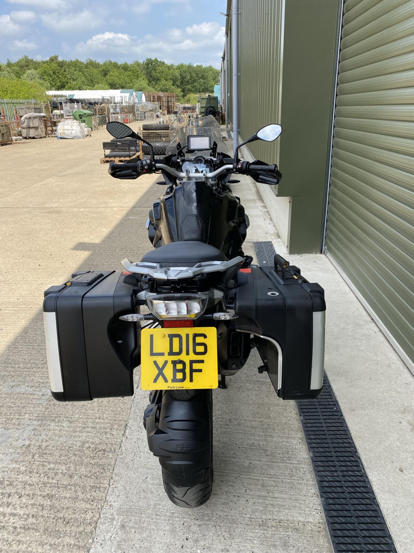 2016 BMW R1200 GS Motorcycle, low miles! - Image 22 of 45