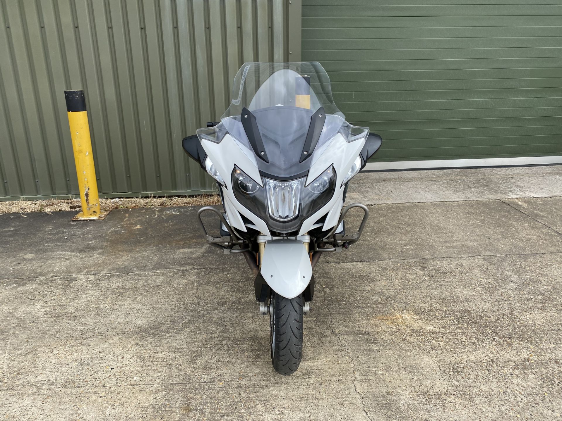 2017 BMW R1200RT Motorcycle, Just released from UK Police Force - Image 18 of 31