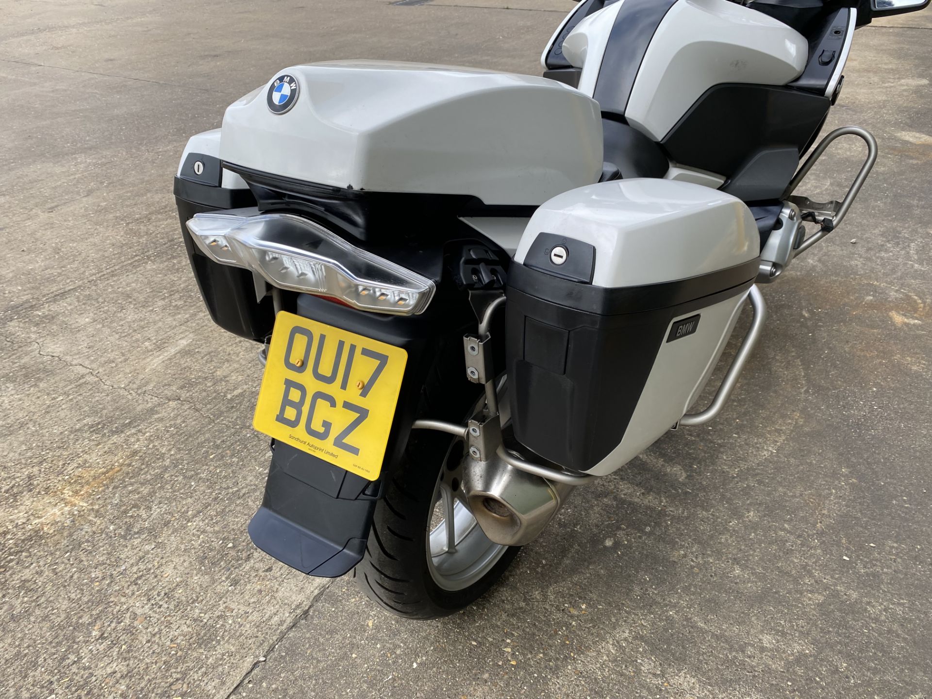 2017 BMW R1200RT Motorcycle, Just released from UK Police Force - Image 25 of 31