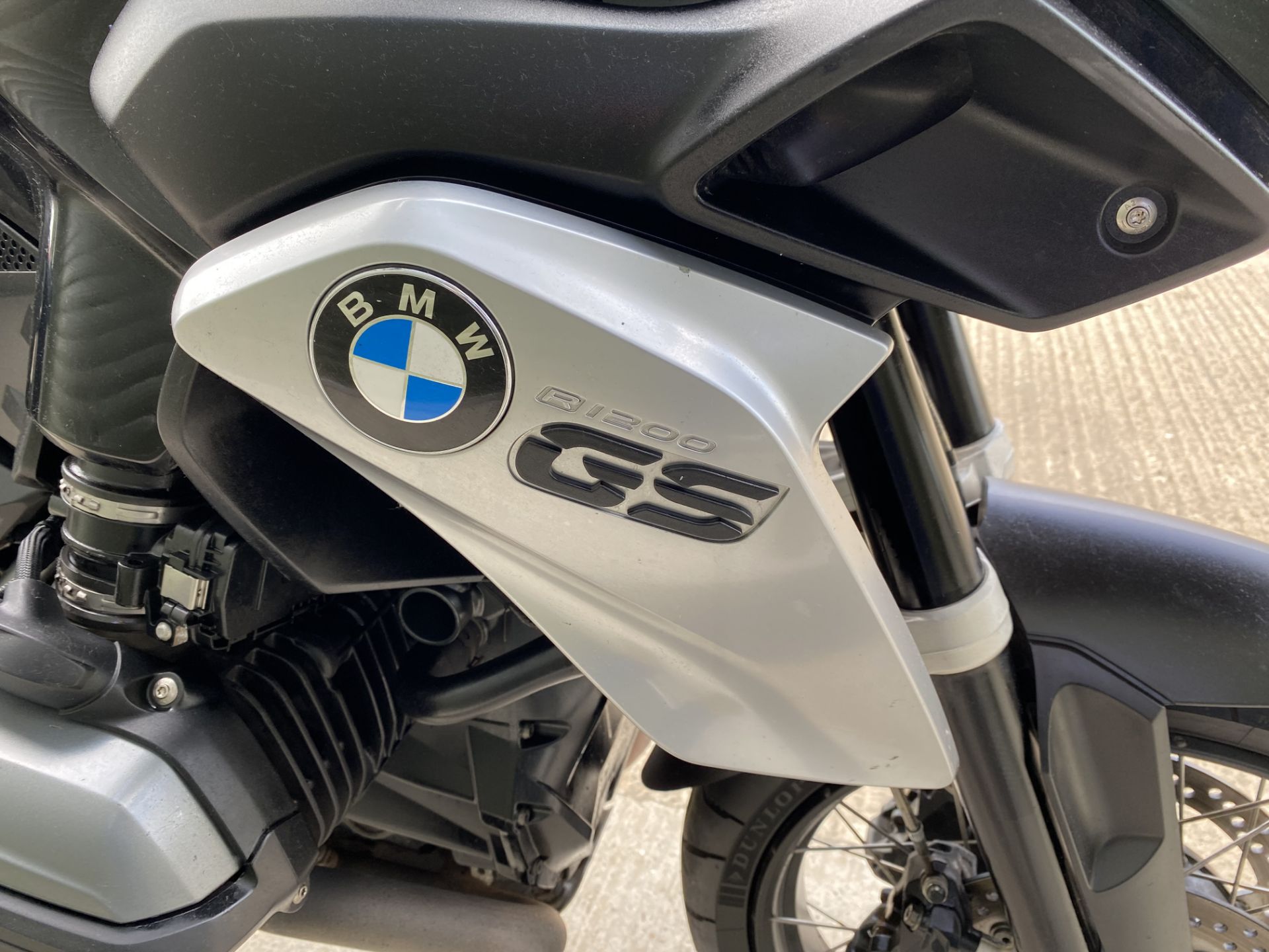 2016 BMW R1200 GS Motorcycle, low miles! - Image 9 of 45