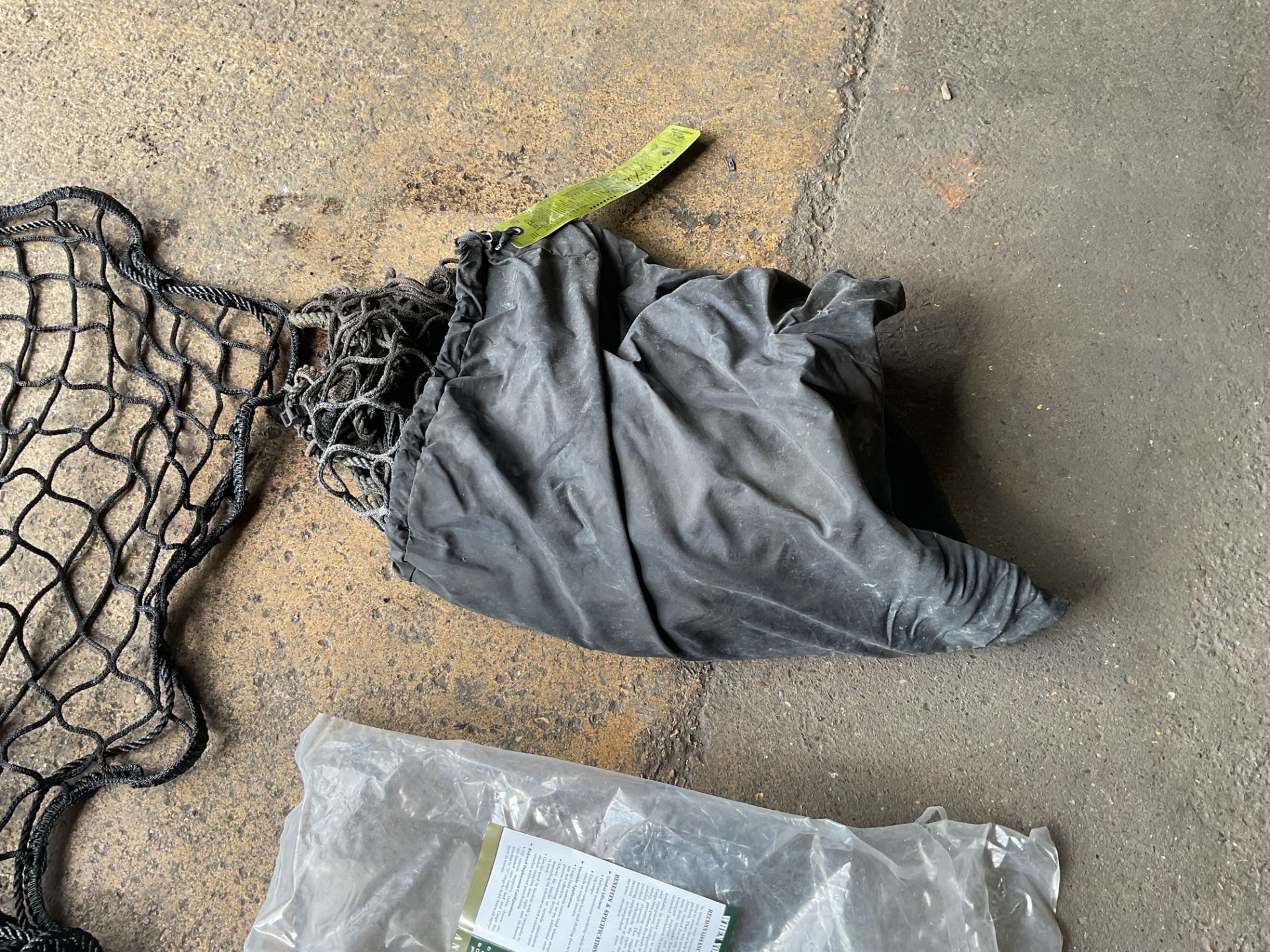 2x Land Rover etc Cargo Cover Nets for Vehicles, 4x4's, Trailers etc, from MOD - Image 6 of 6