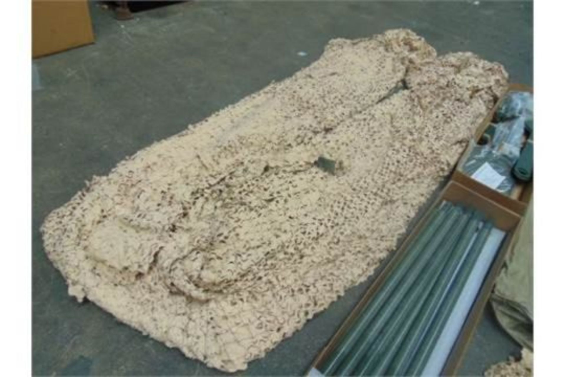 New Unissued Desert Vehicle Camouflage System. - Image 2 of 10