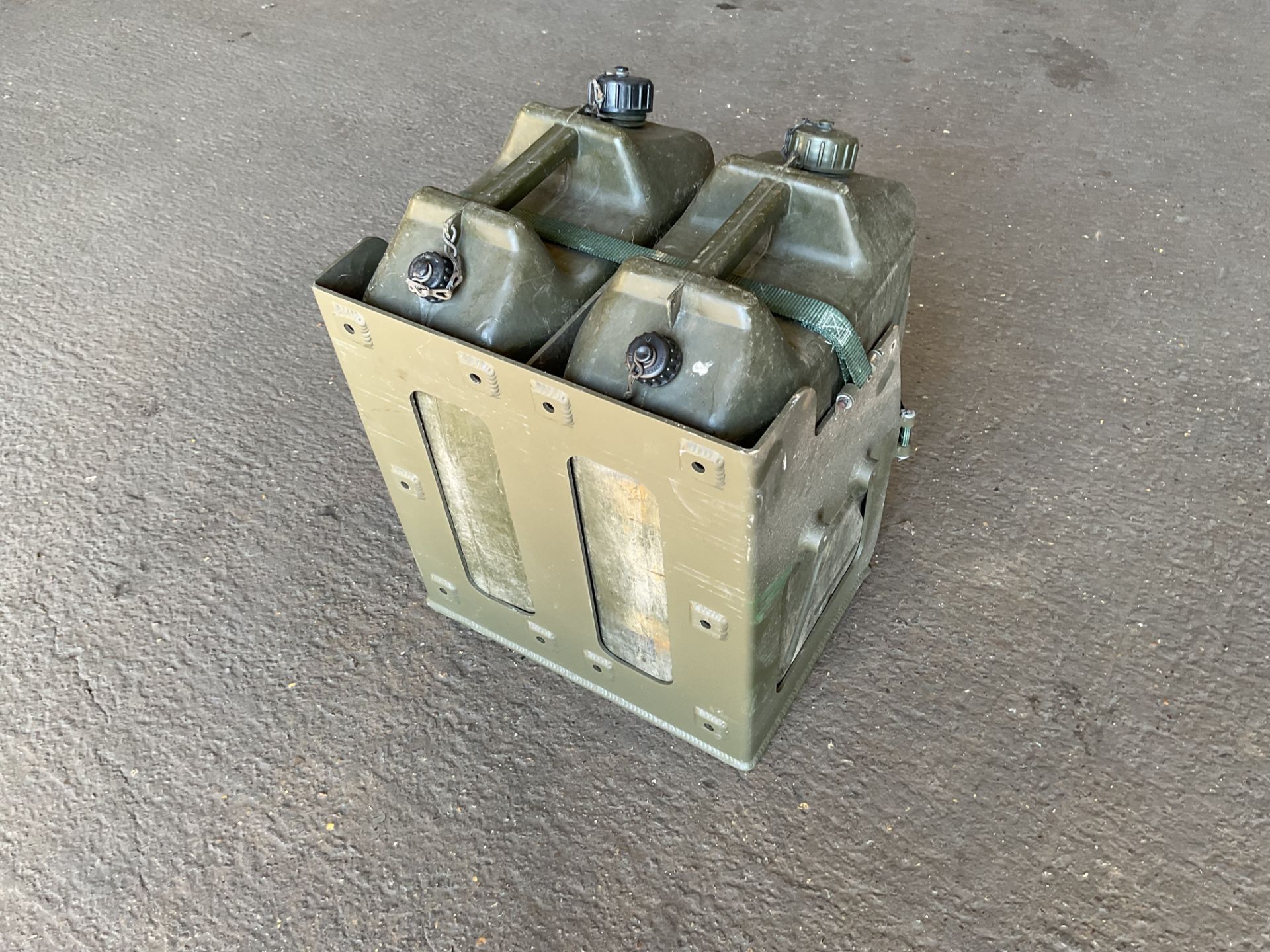 New Unissued Double Aluminium Vehicle Jerry Can Holders - Image 5 of 5