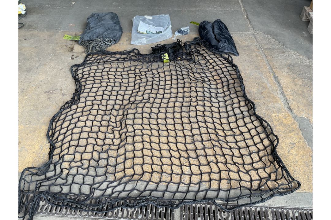 2x Land Rover etc Cargo Cover Nets for Vehicles, 4x4's, Trailers etc, from MOD - Image 1 of 6