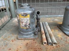 1x Webber 10T Hydraulic Vehicle Jack c/w Handle, from MOD