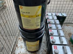 4x Unissued 25L Drums of Shell Omala S2 GX 220 Extreme Pressure EP Gear Box Oil, from MOD