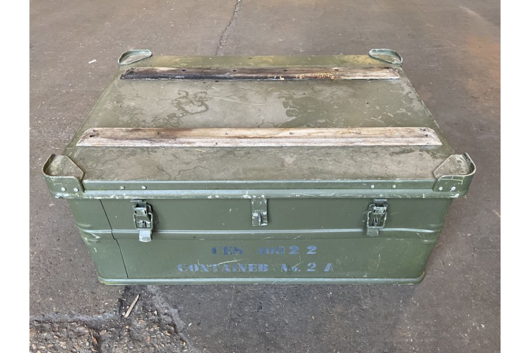 Aluminium Zarges Type Stacking Waterproof Transit Case Lockable with Handles, MOD - Image 1 of 4