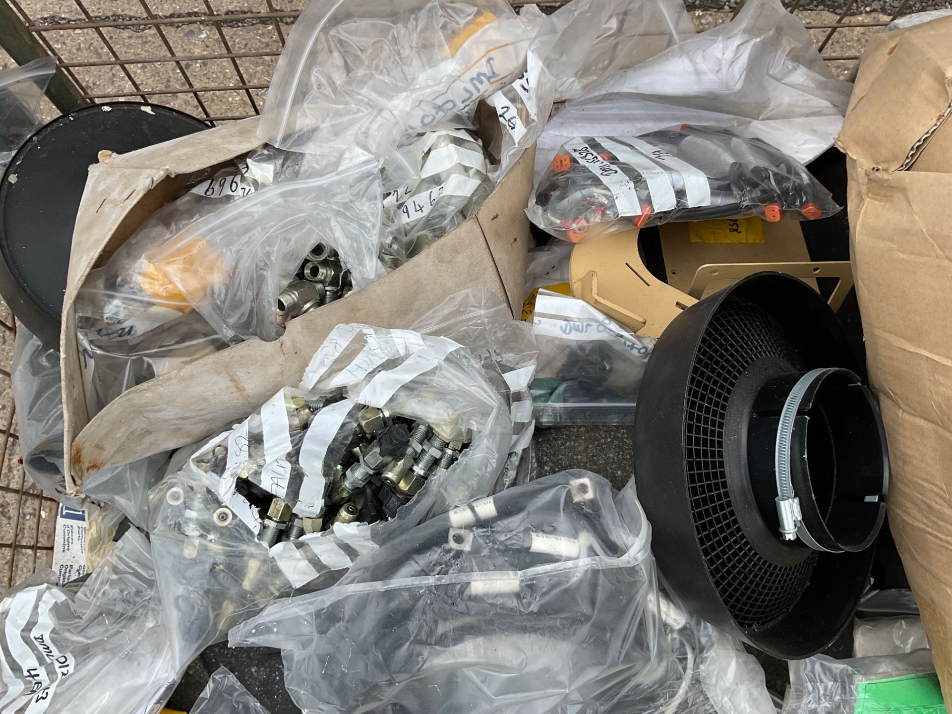 1x Stillage of Unissued Vehicle Spares inc Fittings, Hydraulic Pipes, Wiring Loom etc - Image 4 of 4