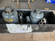 2x Weber 10T Hydraulic Jacks with Handles, from MOD