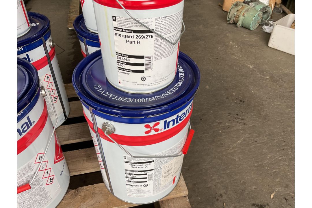 4 Tins of International Interguard 269 part A & B Red Epoxy Primer from MOD reserve stocks - Image 1 of 4