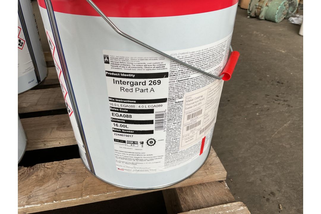 4 Tins of International Interguard 269 part A & B Red Epoxy Primer from MOD reserve stocks - Image 2 of 4