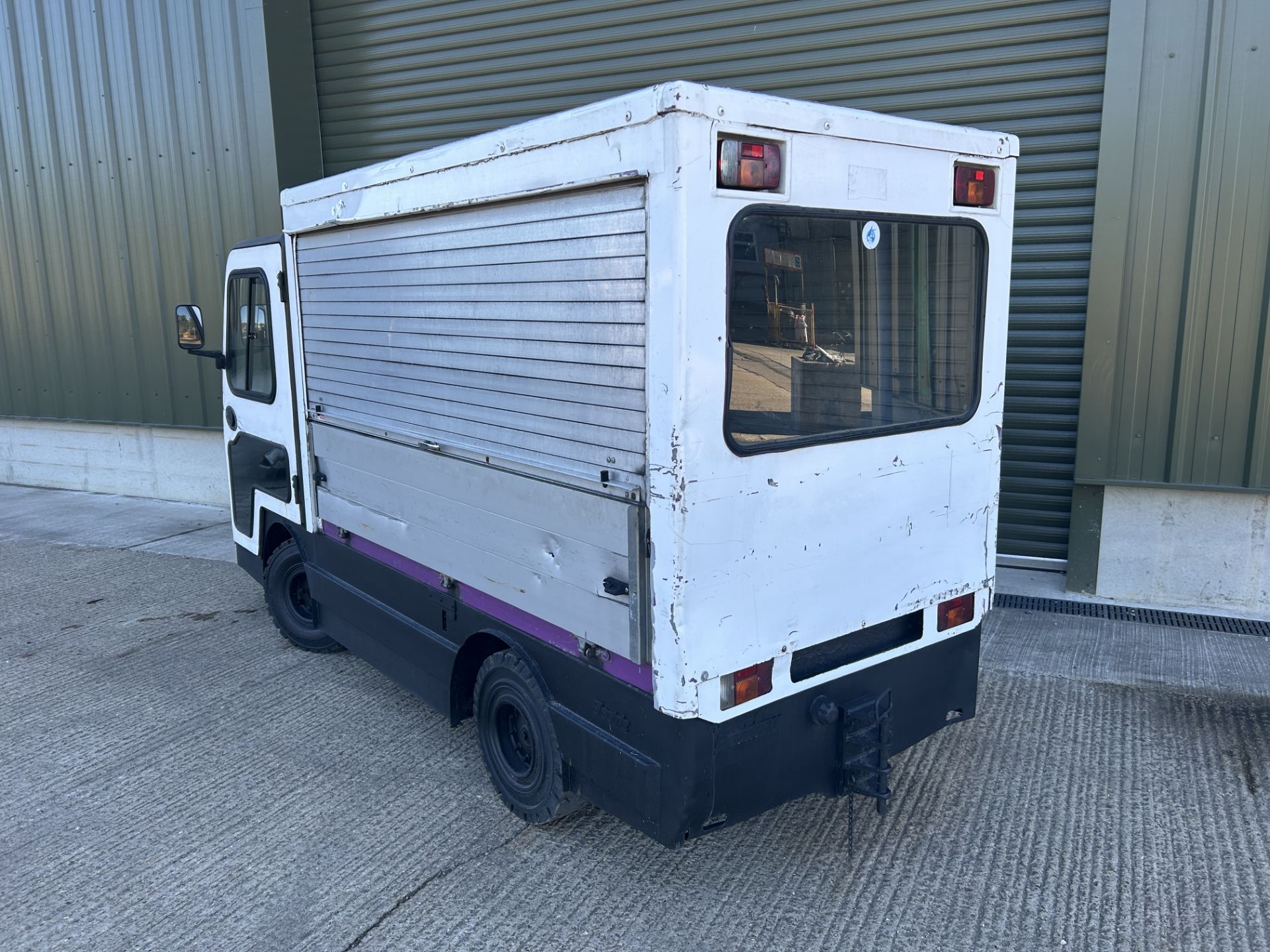 Bradshaw FB 3 Tonne Electric Truck from UK MOD with Charger - Image 14 of 27