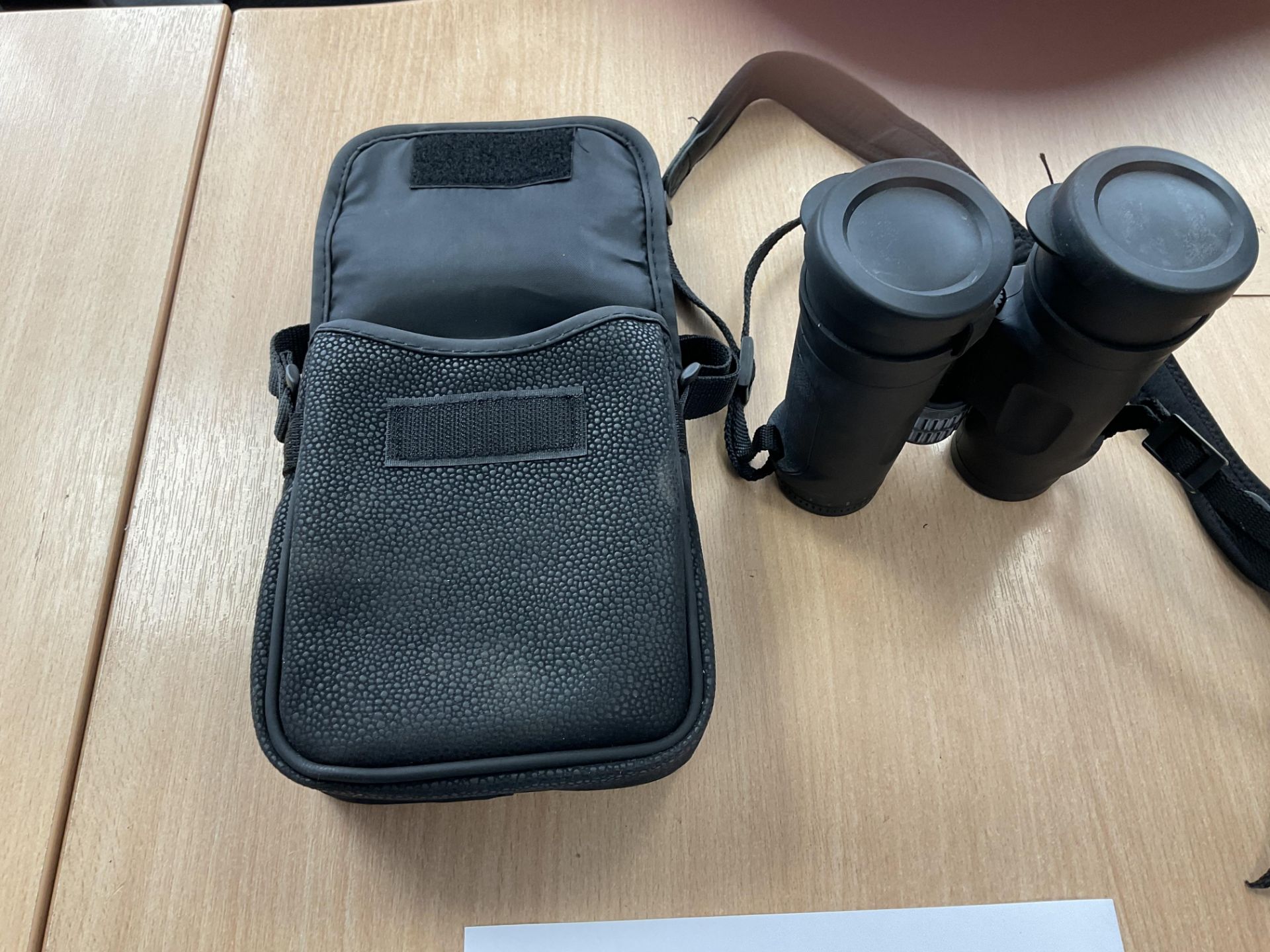 Pair of British Military PYSER-SGI E8X 42 RM WATER PROOF BINOS with case and lens covers from MOD - Image 8 of 13