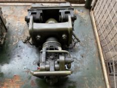 RINGFEDER AUTOMATIC TRAILER COUPLING C/W FITTINGS FROM MOD