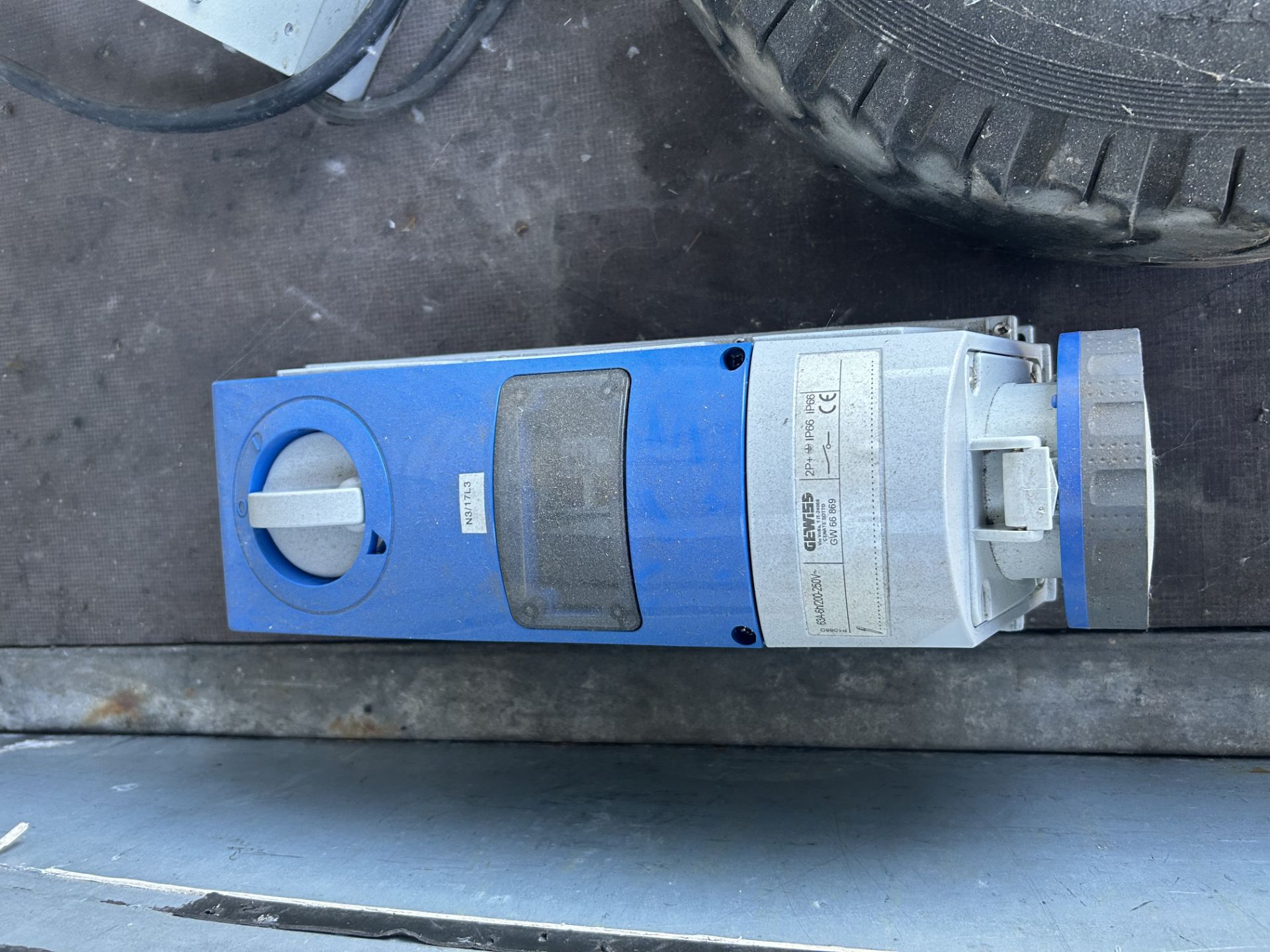 Bradshaw FB 3 Tonne Electric Truck from UK MOD with Charger - Image 21 of 27