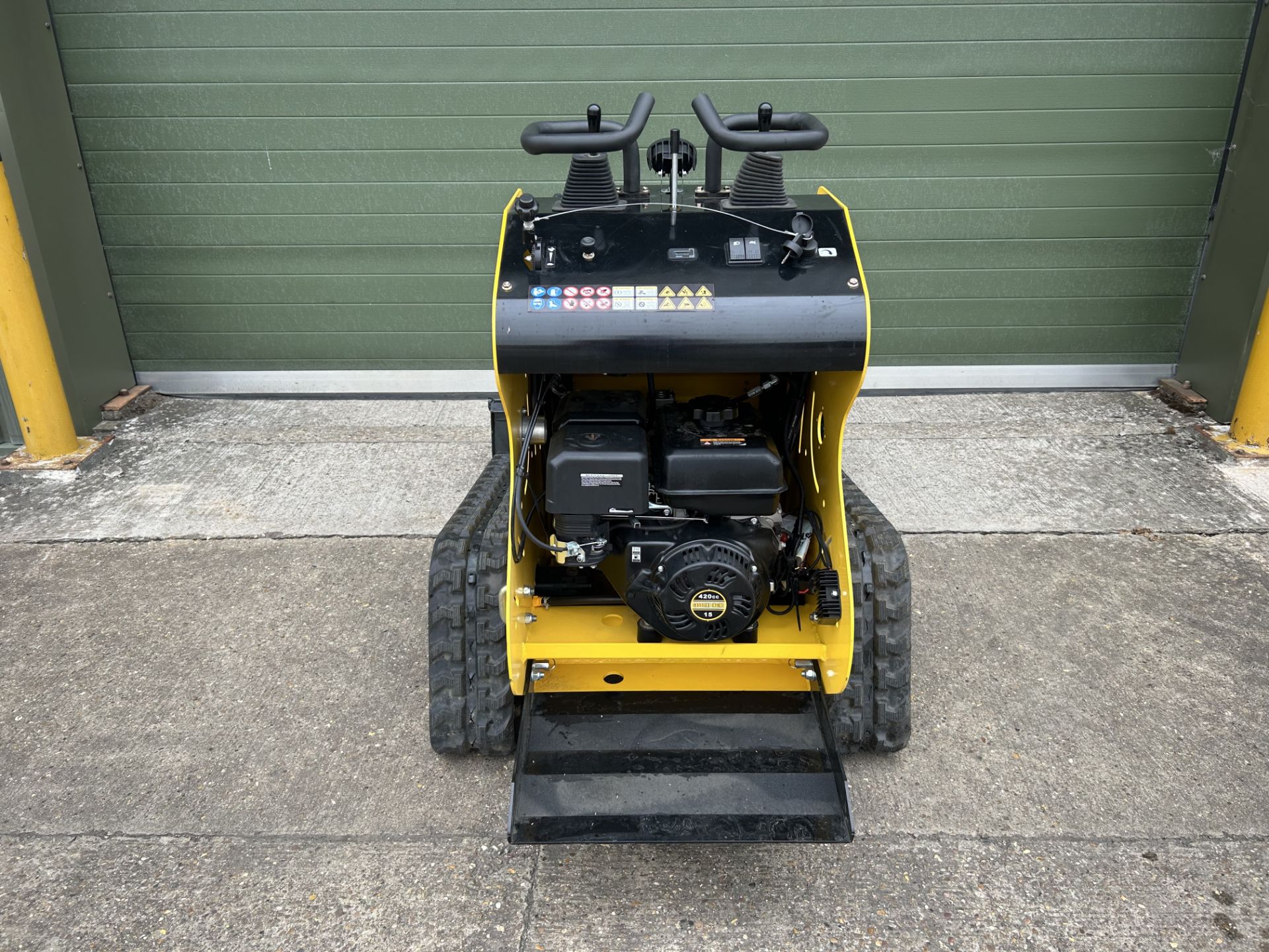 New and Unused Machpro Skidsteer MP-S300 Tracked Loader. - Image 9 of 22