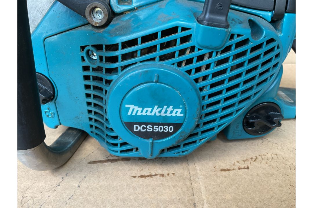 Makita DCS5030 Petrol Chain Saw, from MOD - Image 2 of 5
