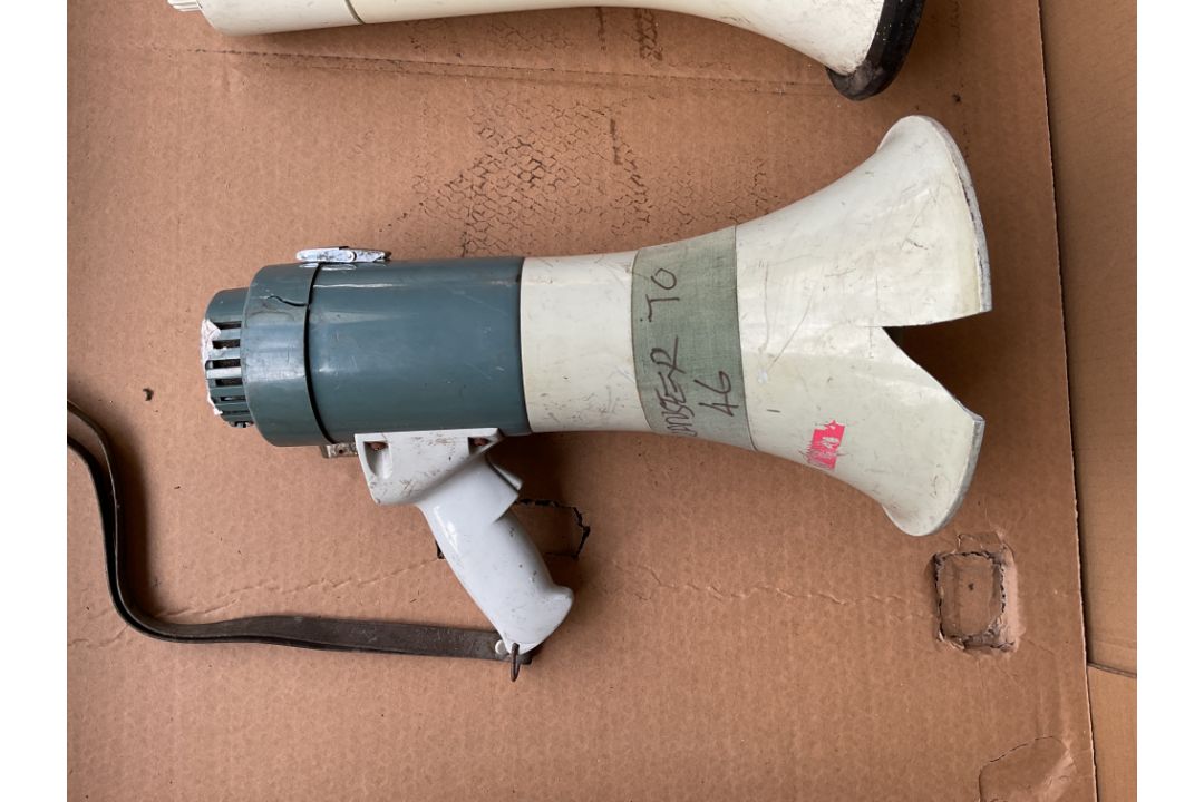 3x Phillips LBN1001 Electronic Megaphones, from MOD - Image 3 of 5