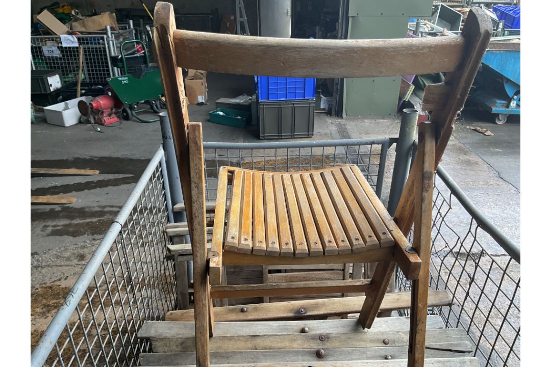 16 X RARE BRITISH ARMY BEECH CAMP CHAIRS - Image 3 of 4